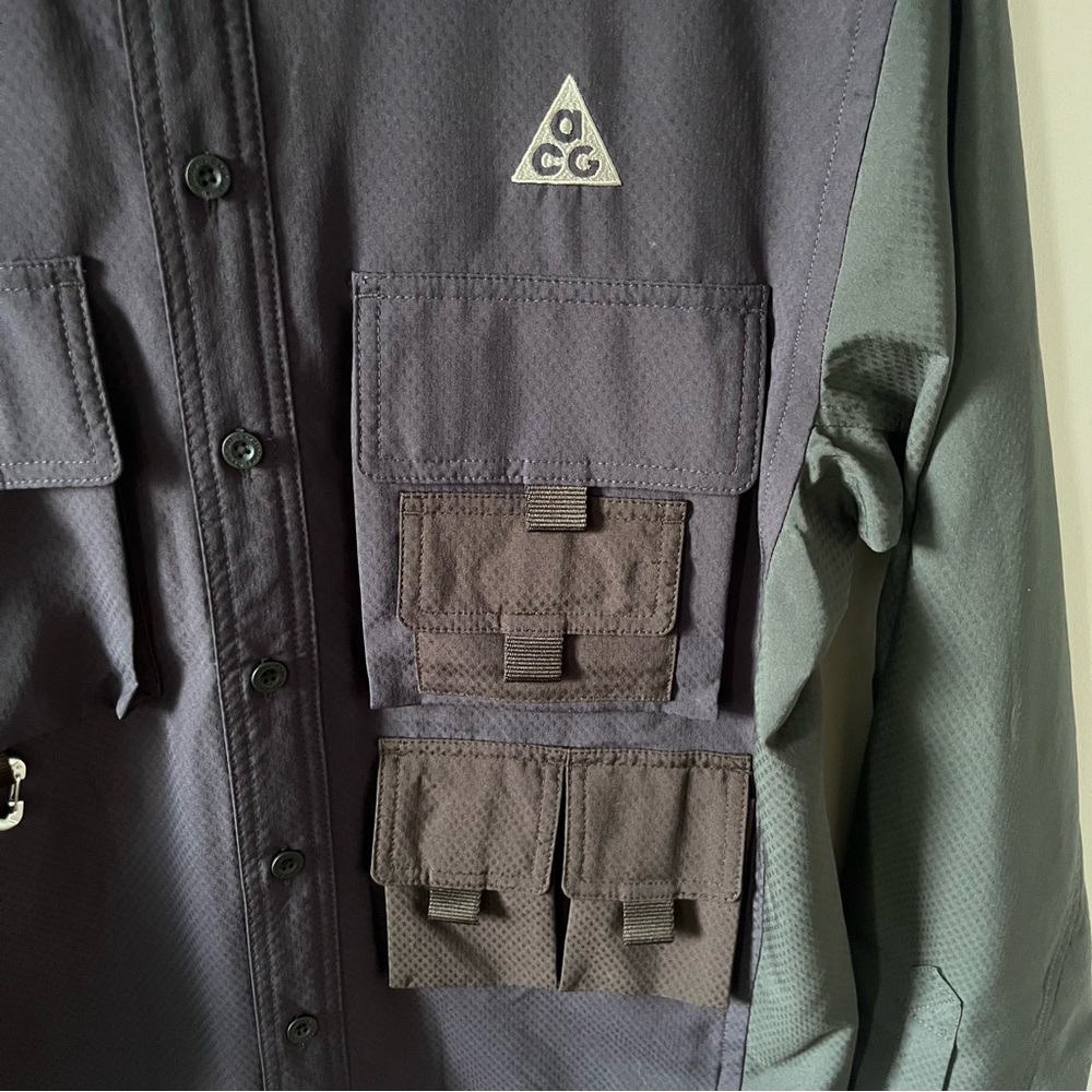 ACG DRI-FIT ADV UV DEVASTATION TRAIL JACKET - Picture 4 of 8